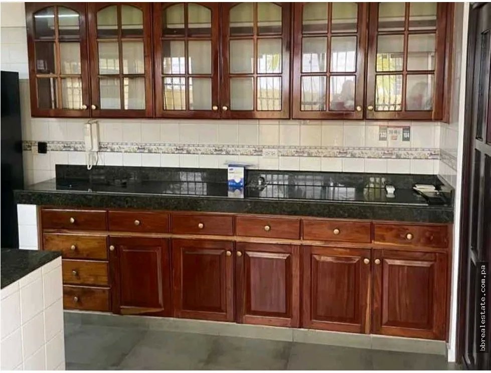 Venta de Casa en la Alameda , Calle principal