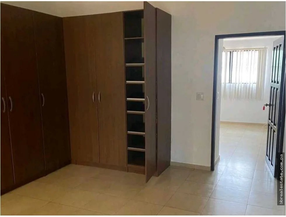 Single Family House for rent in La Alameda