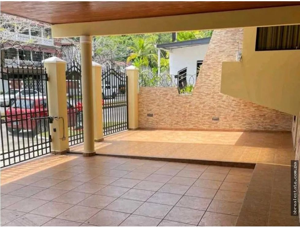 Alquiler de Casa en la Alameda , Calle principal