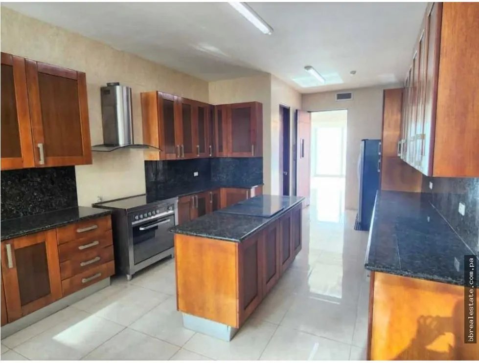 Apartment for sale in Punta Pacifica