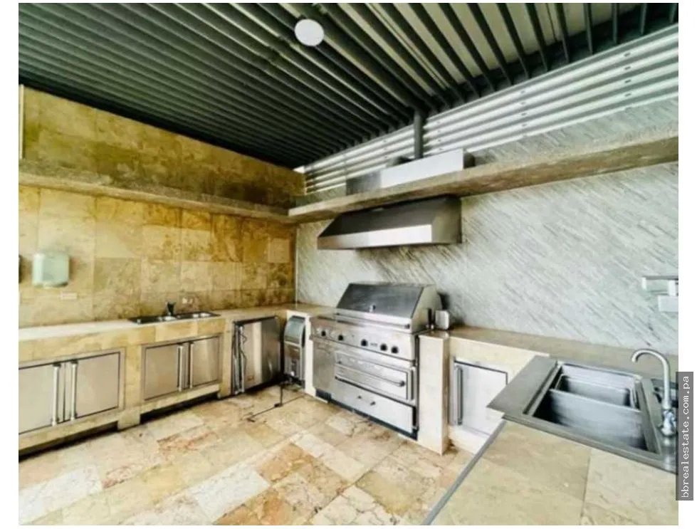 Apartment for sale in Punta Pacifica