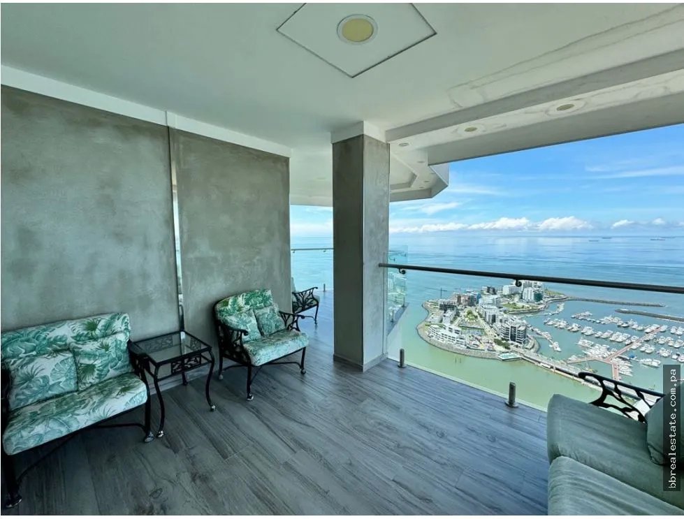 Apartment for sale in Punta Pacifica