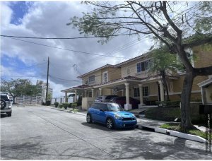 Single Family House for sale in San Migu...