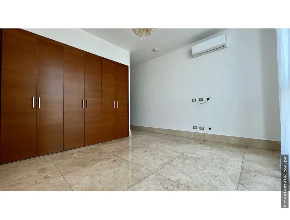 Apartment for rent in Santa Maria