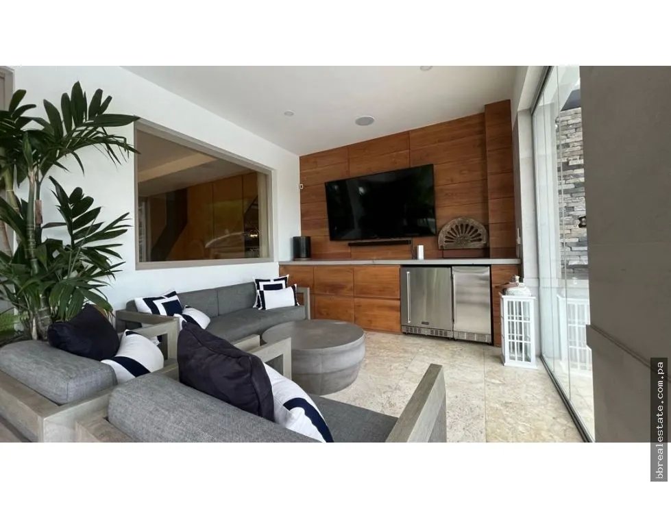 Venta de casa en Santa María