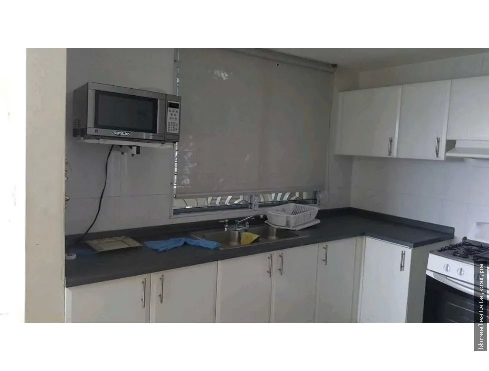 Apartment for sale in Edison Park