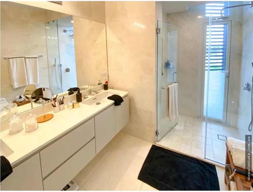 Apartment for rent in Punta Pacifica
