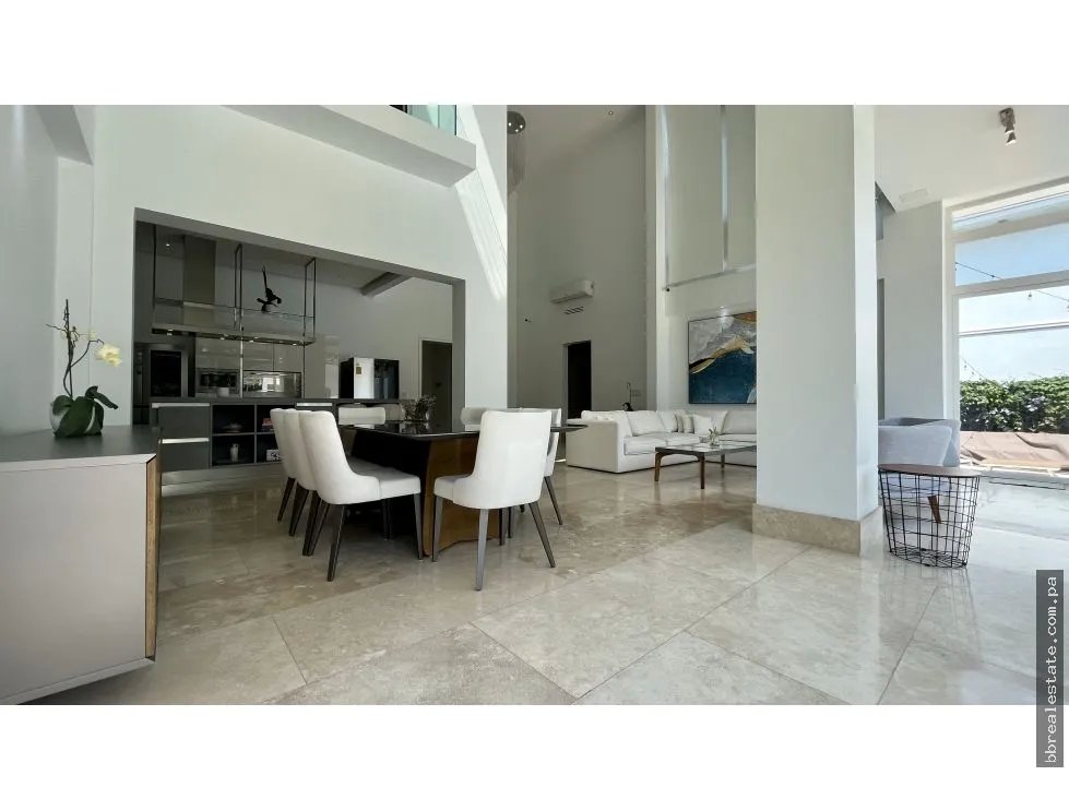 Single Family House for sale in Santa Maria