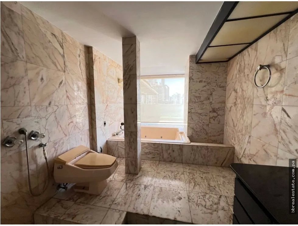Apartment for sale in Punta Paitilla