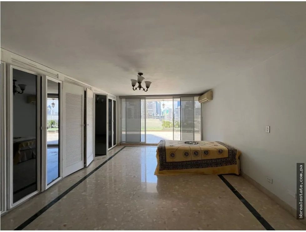 Apartment for sale in Punta Paitilla