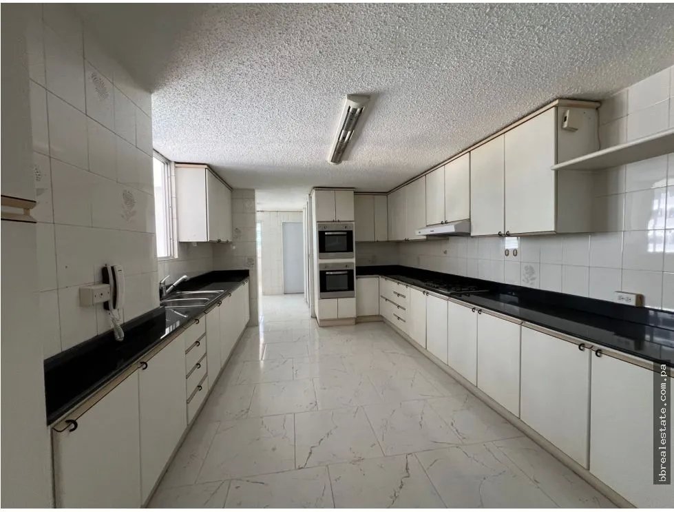 Apartment for sale in Punta Paitilla
