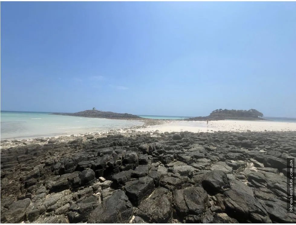 Venta de isla Archipiélago de las Perlas, Contadora