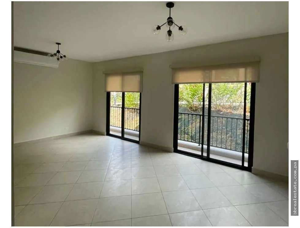 Apartment for rent in Albrook