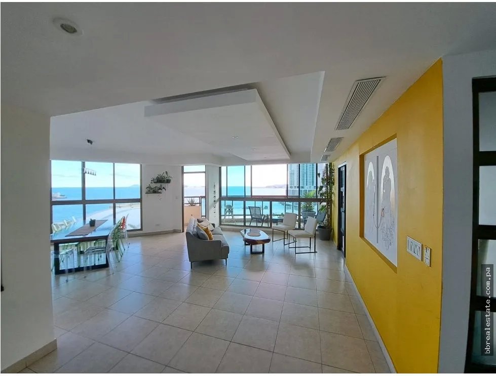 Apartment for sale in Punta Pacifica