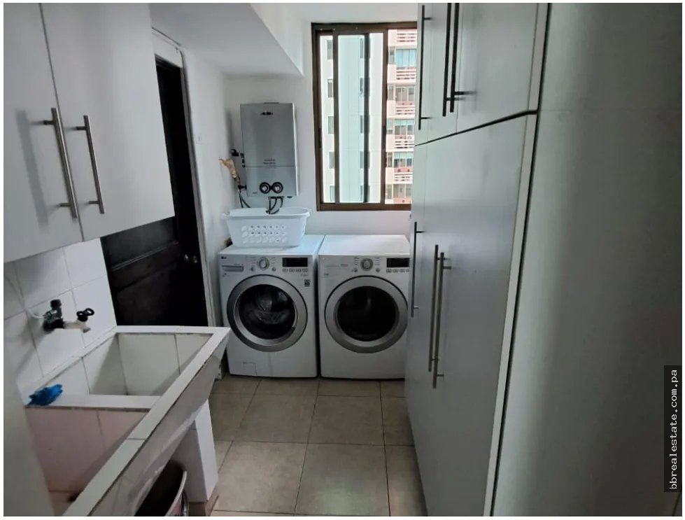 Apartment for sale in Punta Pacifica