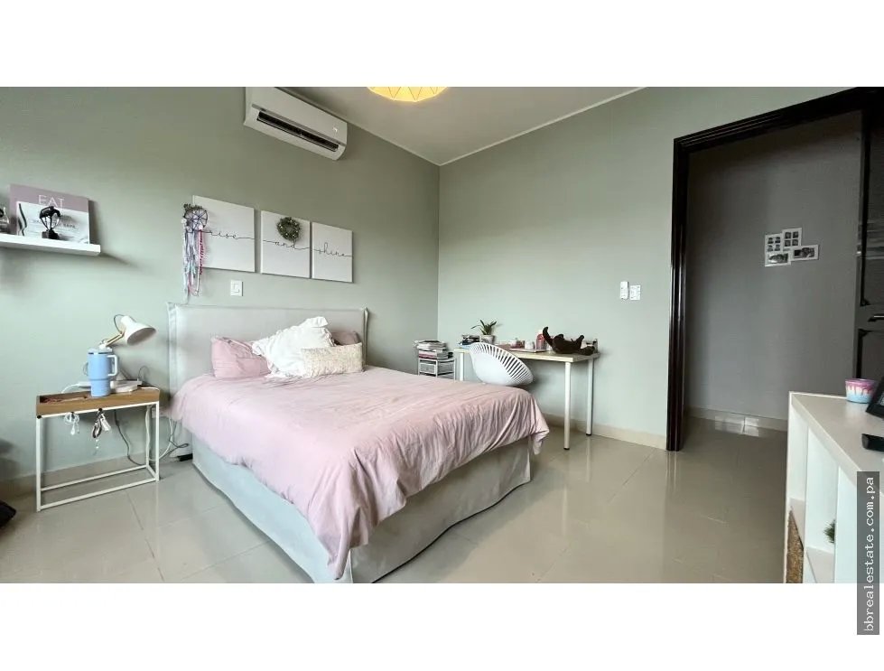 Alquiler de apartamento en Costa del Este, PH Zeus
