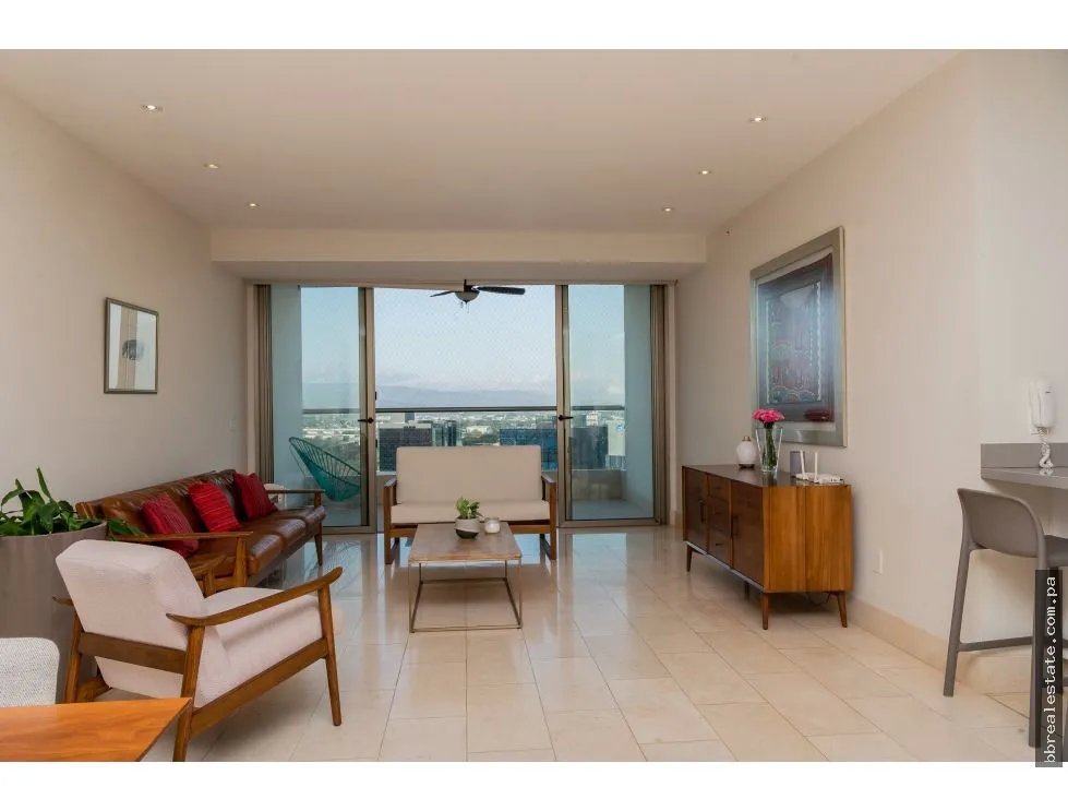Apartment for sale in Santa Maria