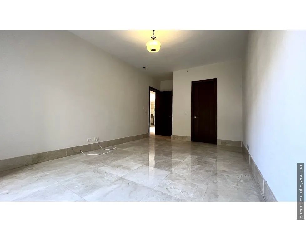 Apartment for sale in Santa Maria
