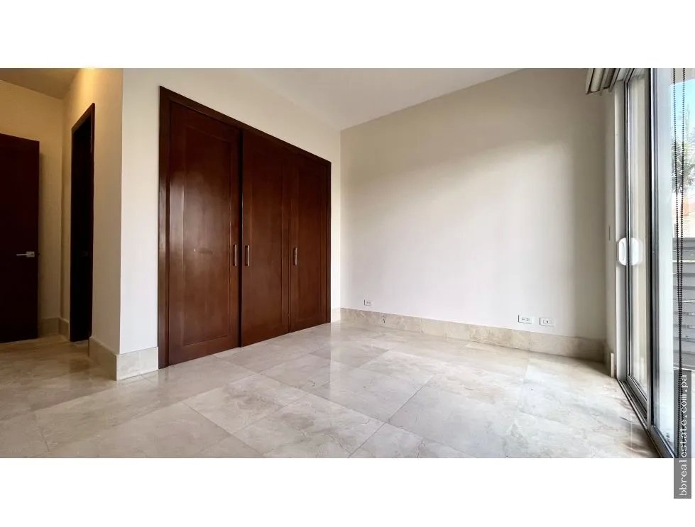 Apartment for sale in Santa Maria
