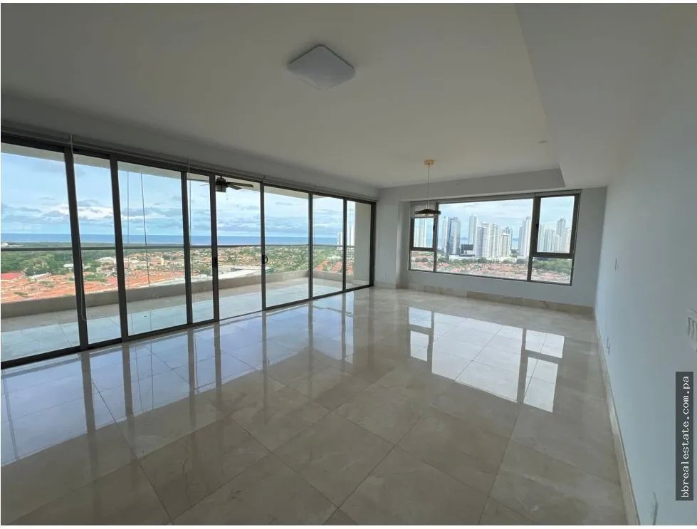Apartment for sale in Santa Maria