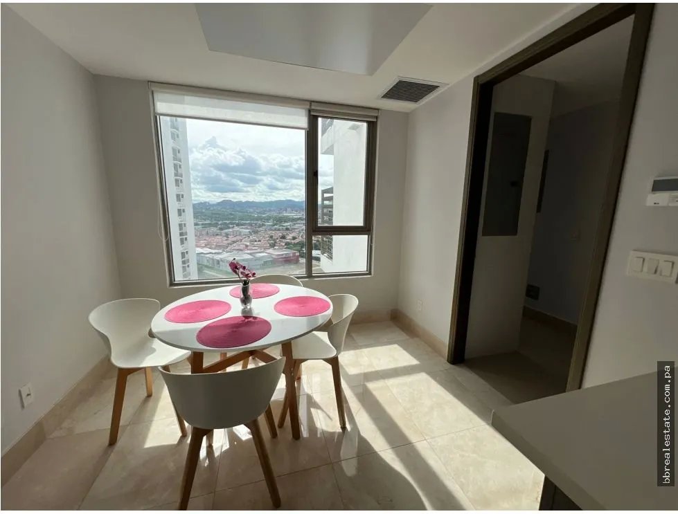 Apartment for sale in Santa Maria