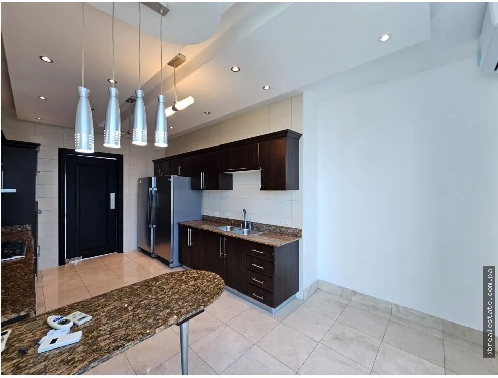 Apartment for sale in Costa del Este