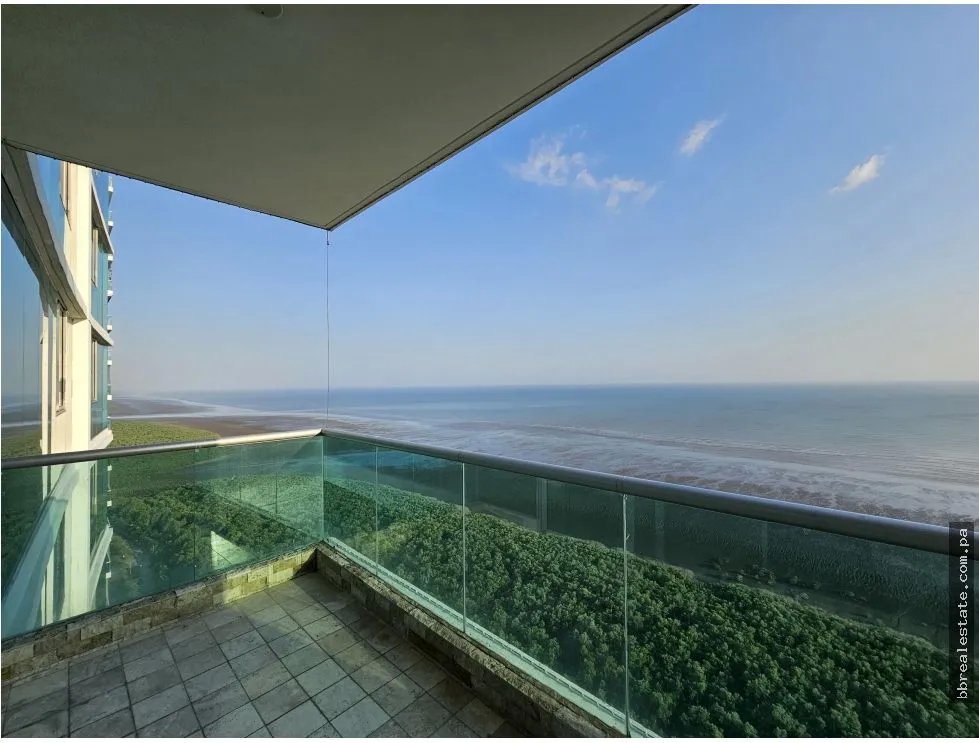 Venta de apartamento en Costa del Este, P.H. Ocean Two