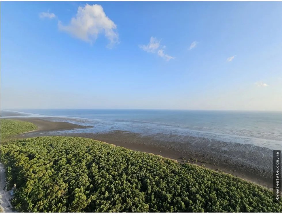 Venta de apartamento en Costa del Este, P.H. Ocean Two