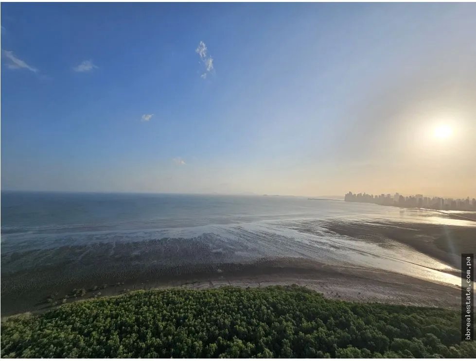 Venta de apartamento en Costa del Este, P.H. Ocean Two