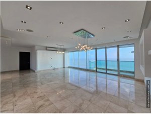 Apartment for sale in Costa del Este