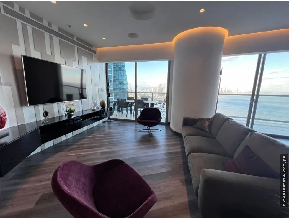 Apartment for sale in Punta Pacifica