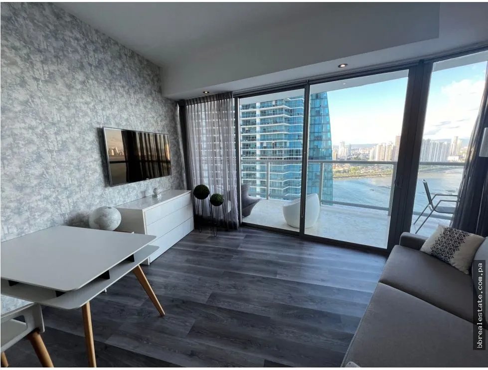 Apartment for sale in Punta Pacifica