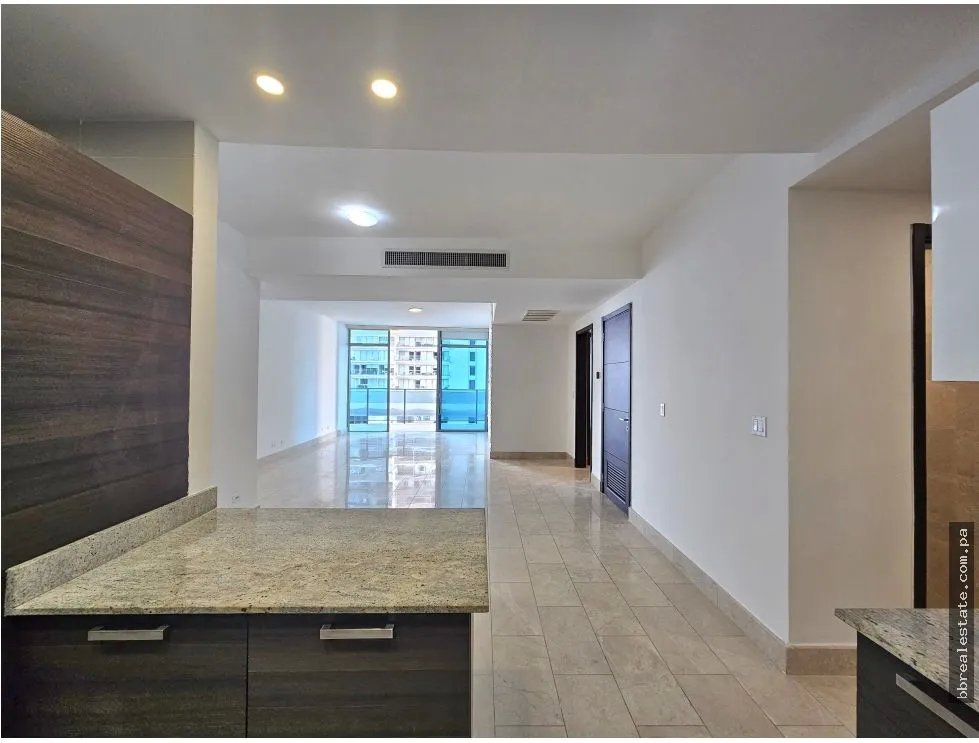 Apartment for sale in Punta Pacifica