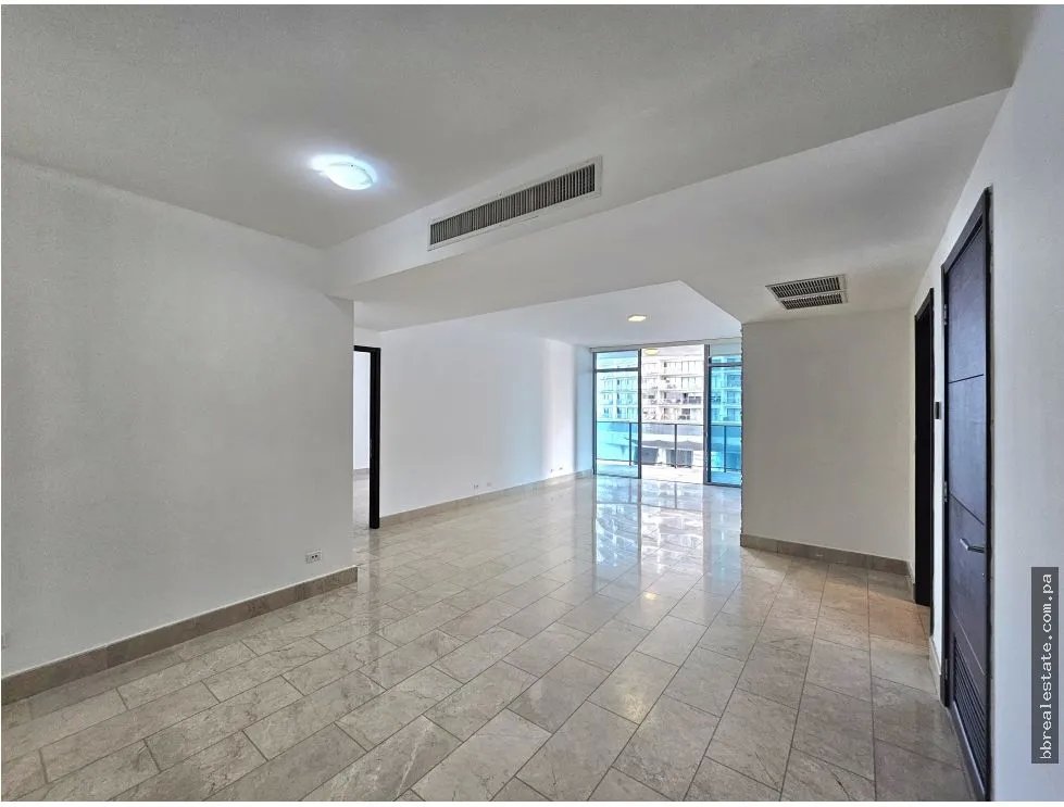 Apartment for sale in Punta Pacifica