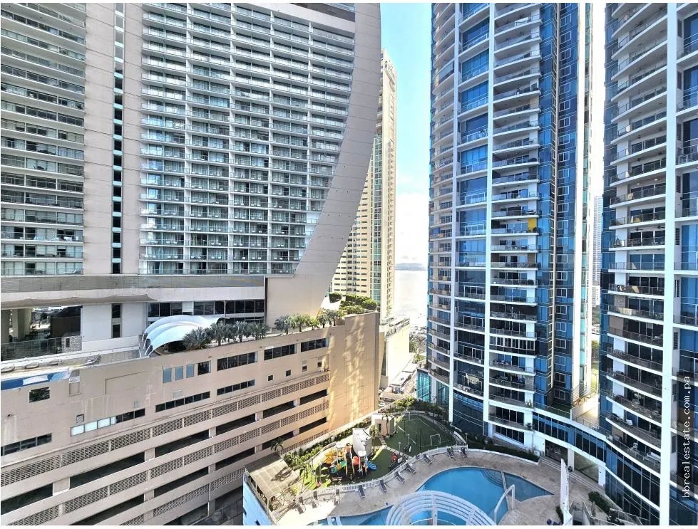 Apartment for sale in Punta Pacifica