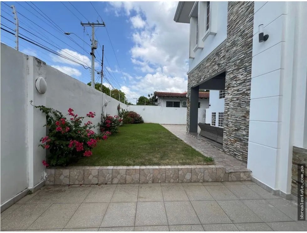 Venta de casa en San Francisco, Altos del Golf