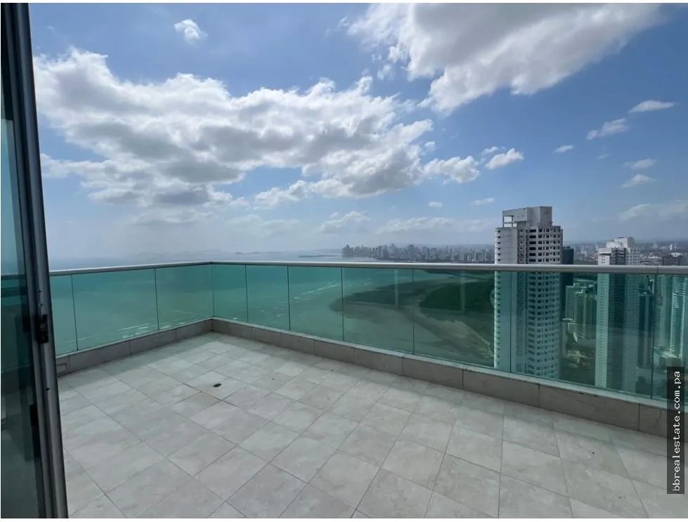 Apartment for sale in Costa del Este