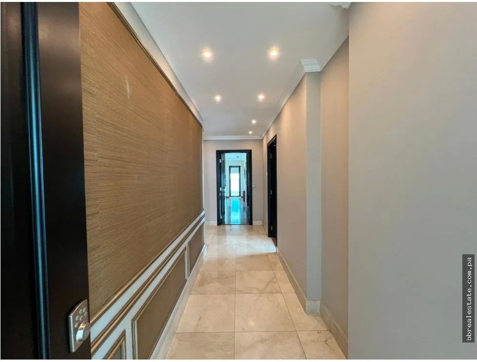 Apartment for sale in Costa del Este