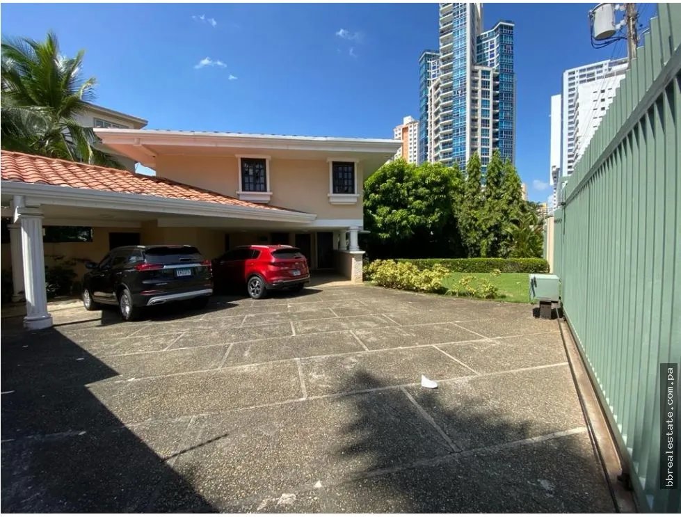 Venta de casa Comercial y Residencial en San Francisco
