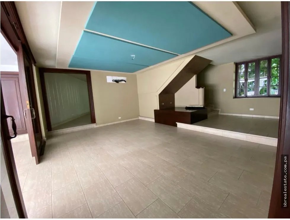 Venta de casa Comercial y Residencial en San Francisco