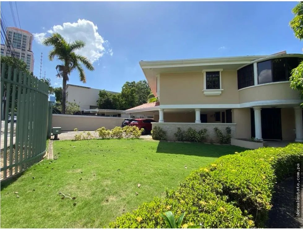 Venta de casa Comercial y Residencial en San Francisco