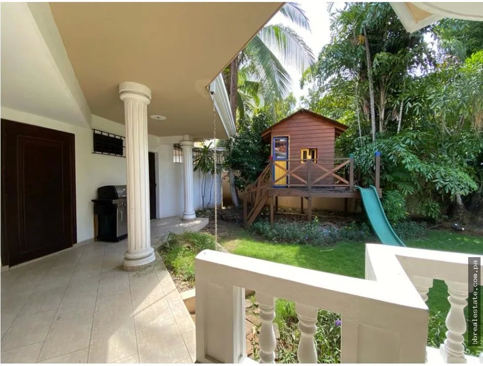Venta de casa Comercial y Residencial en San Francisco