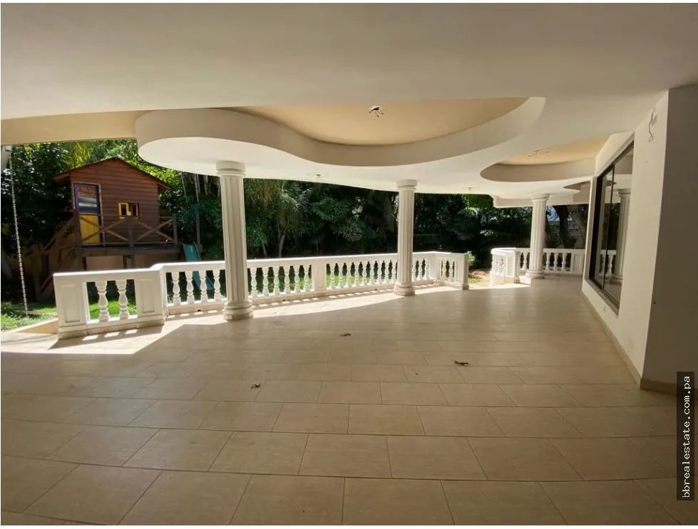 Venta de casa Comercial y Residencial en San Francisco