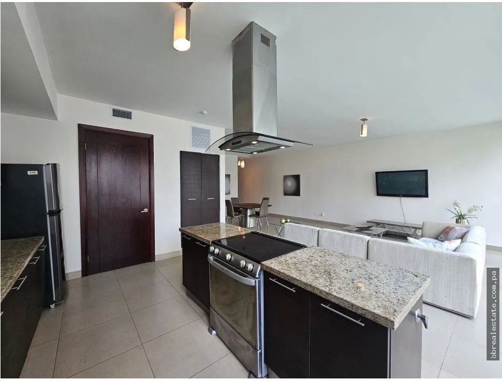 Venta de apartamento en Punta Pacifica, PH Oceanaire