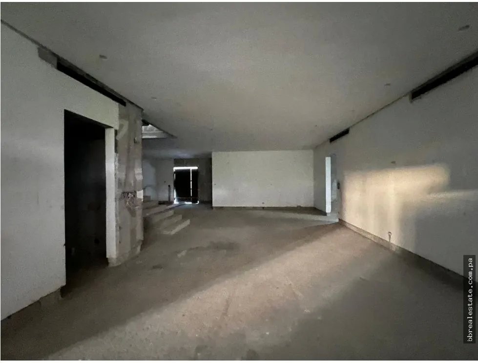 Venta de casa en Santa María, Fairway Estates