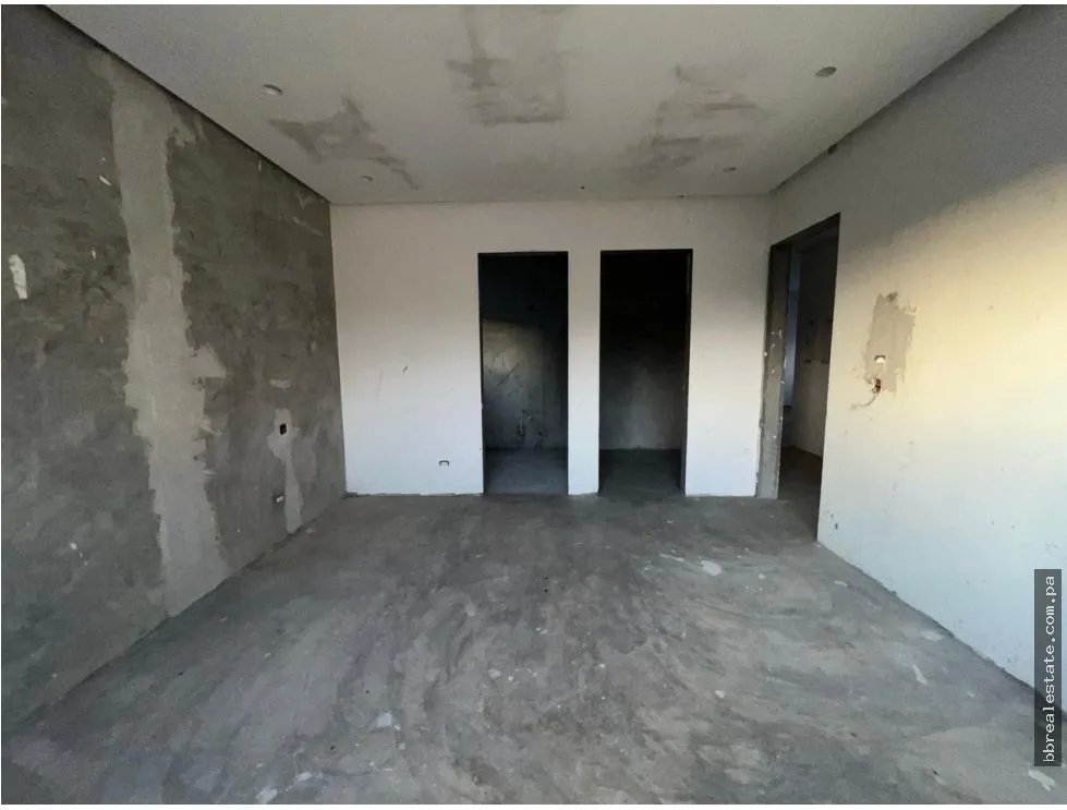 Venta de casa en Santa María, Fairway Estates