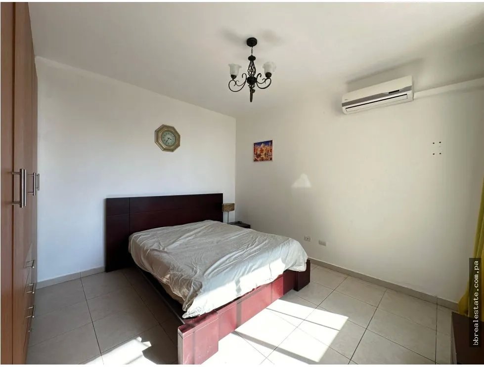 Apartment for sale in Punta Pacifica