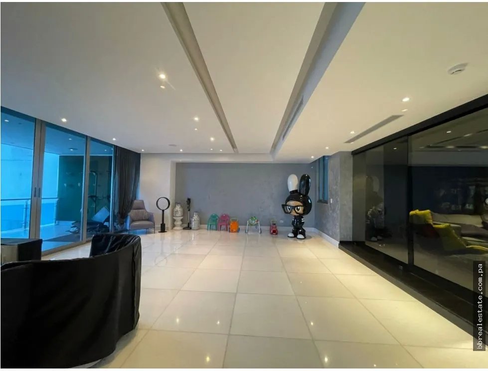 Penthouse for sale in Punta Pacifica