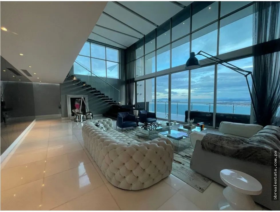 Penthouse for sale in Punta Pacifica