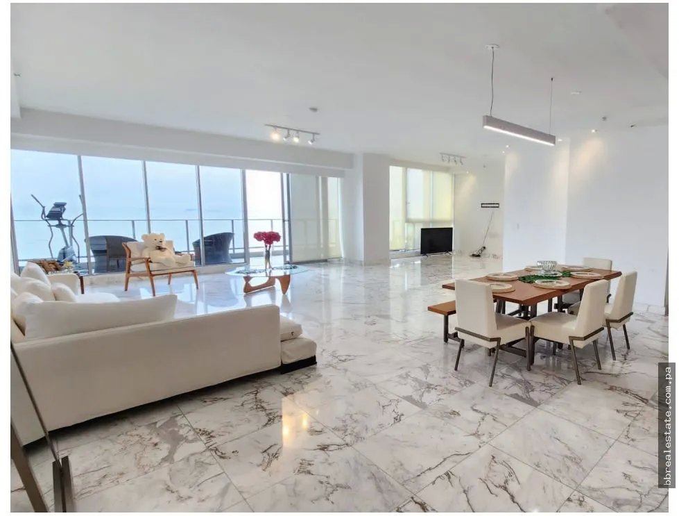 Venta de apartamento en Costa del Este, Ph Regalia